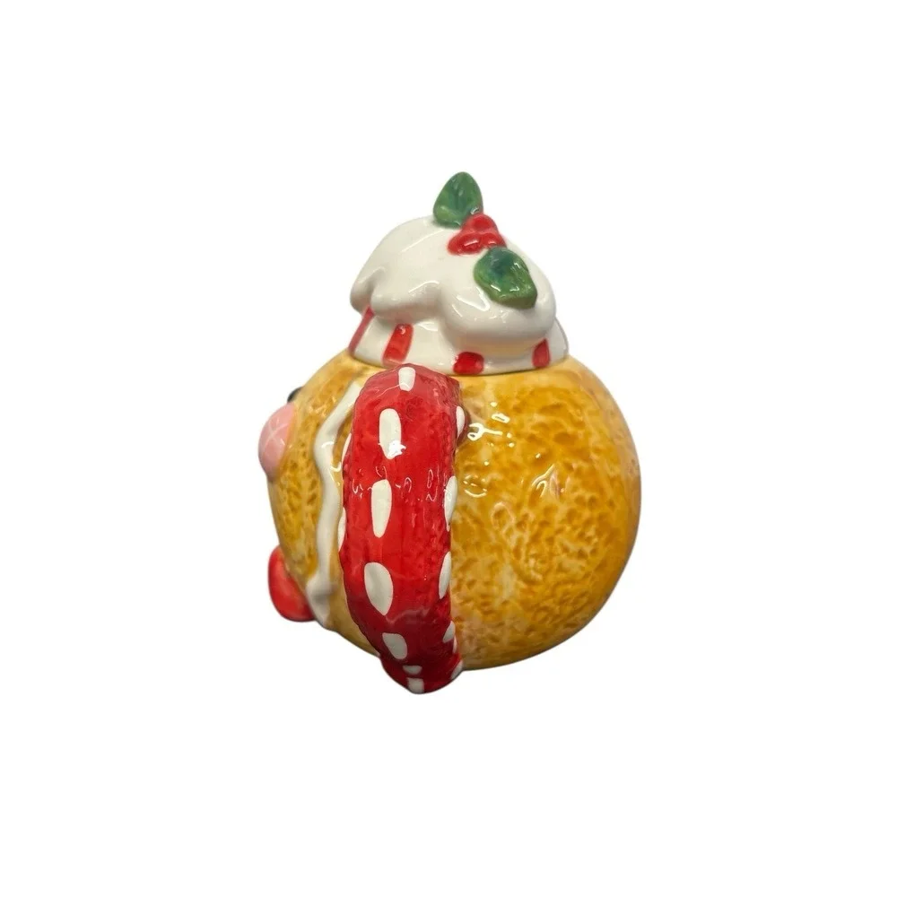 N/A gingerbread lane